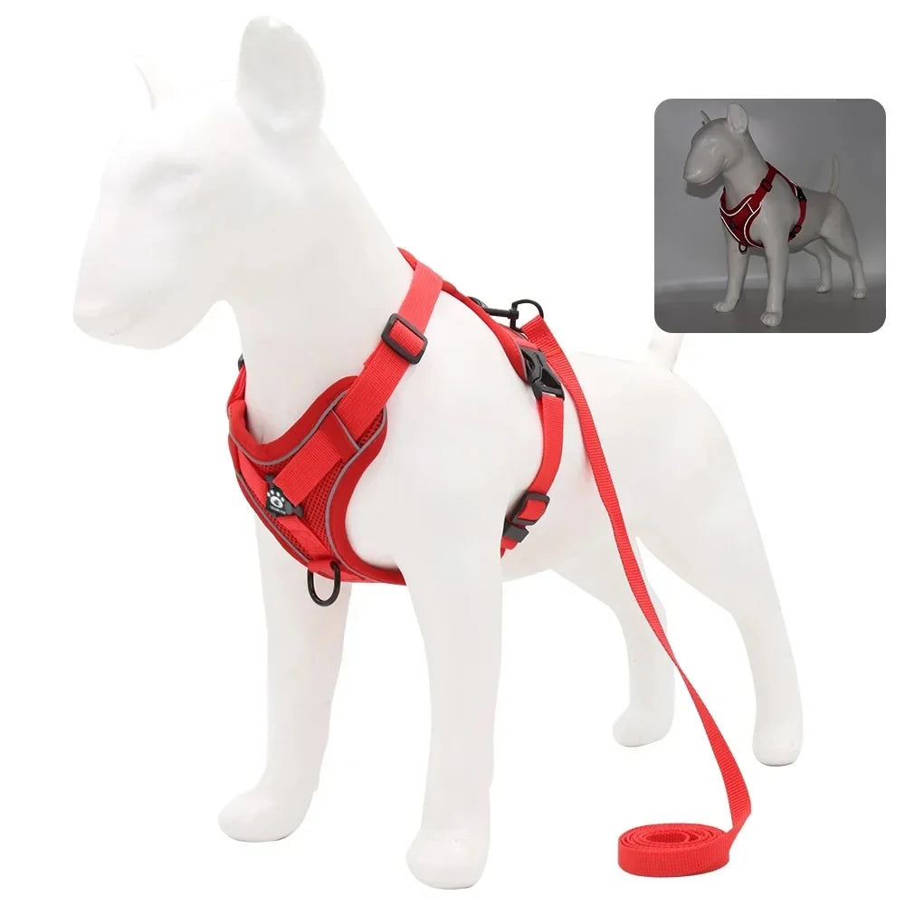 Dog Harness with 1.5M Traction Leash Set No Pull Dog Vest Strap Adjustable Reflective Breathable Harness for Dogs Puppy and Cats
